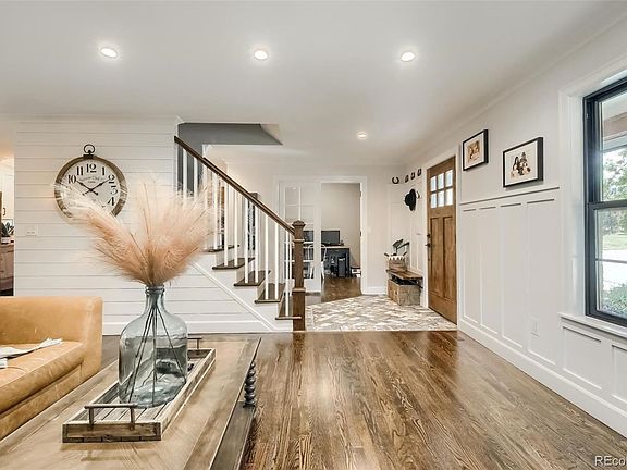 4th image of 7056 S Elm Ct