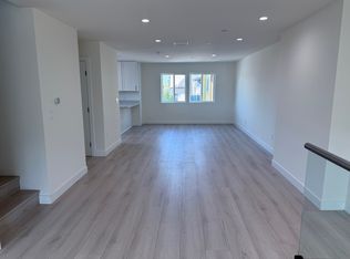 1048 S Mollison Ave, El Cajon, CA 92020