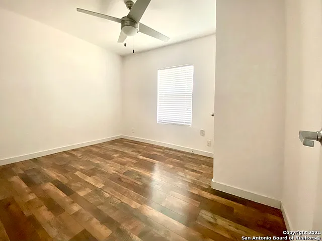 3237 Colima St — Photo 16