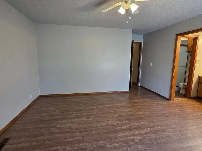 11812 Larkdale Dr — Photo 11