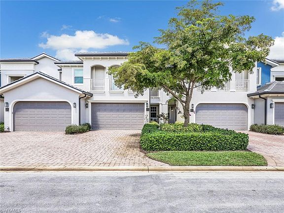 3rd image of 21522 Baccarat LN #102