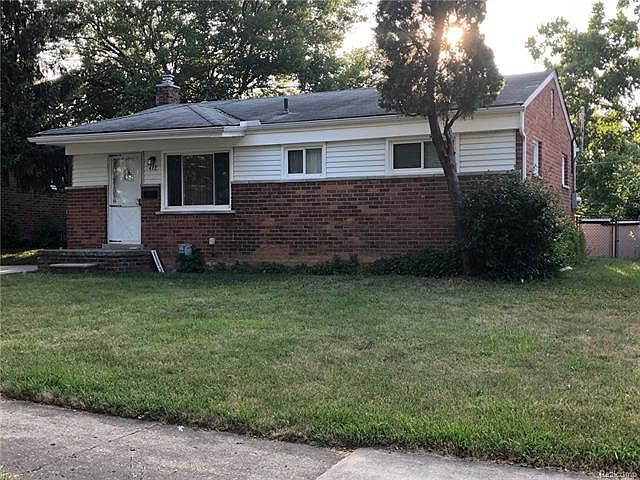 1st image of 422 Linda Vista Dr
