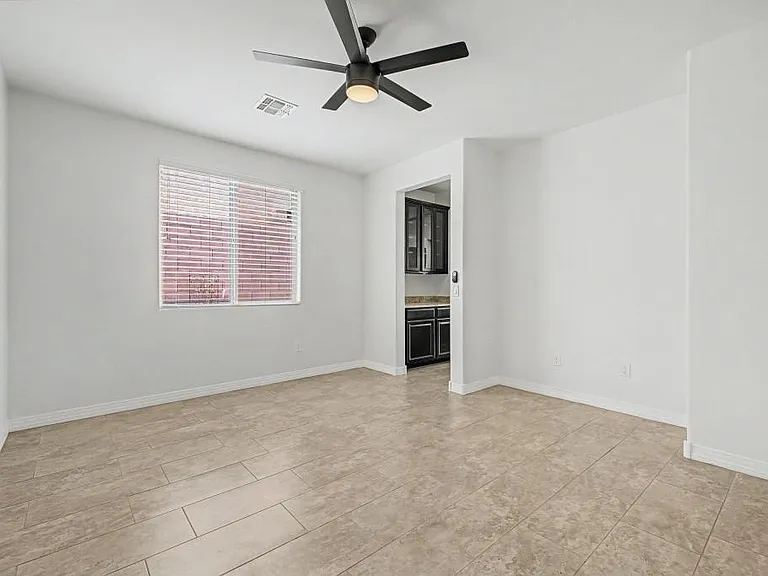 16878 S Eva Ave — Photo 5