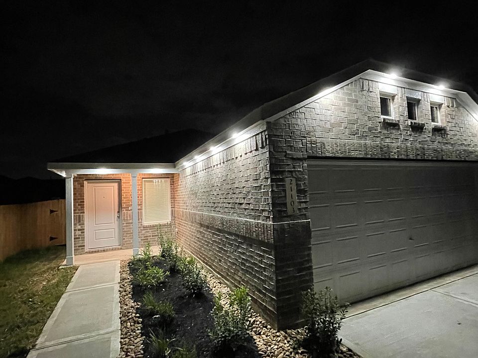 1st image of 21103 Newberry Grove Ln