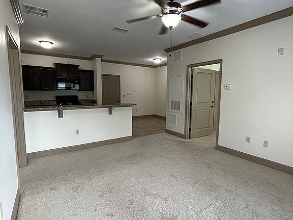 5th image of 1100 SW 6th Ave #9d6ccb062