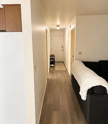 5th image of 734 E 11th Ave #2
