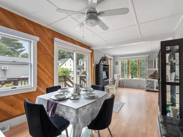 75 Maple Rd, Tewksbury, MA 01876