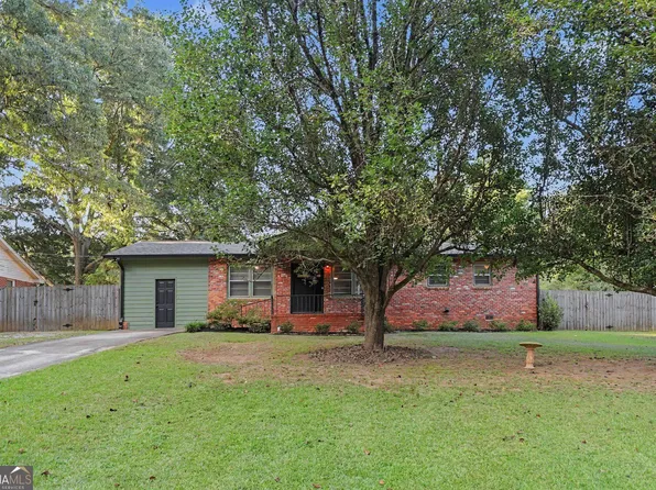110 Westmoreland Dr, Griffin, GA 30223