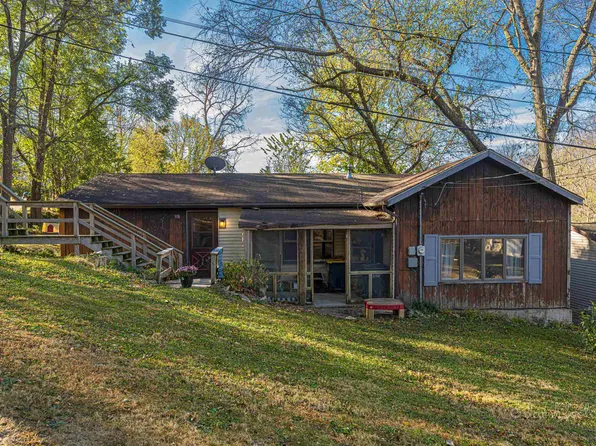 308 Clay St, Galena, IL 61036