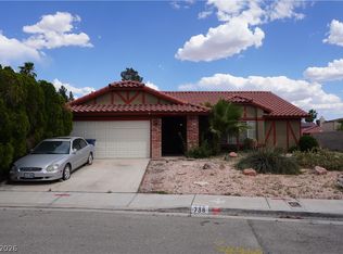 738 Loganrun Ln, Las Vegas, NV 89110