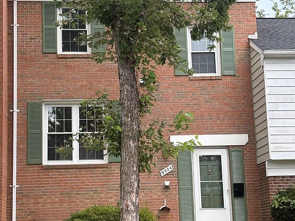 2nd image of 9524 Covington Pl