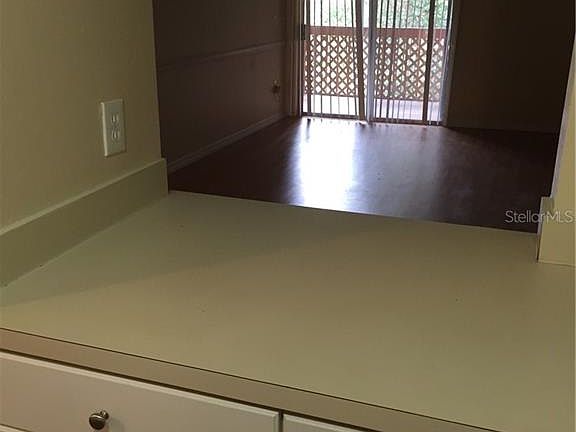 4th image of 4114 Plantation Cove Dr #207