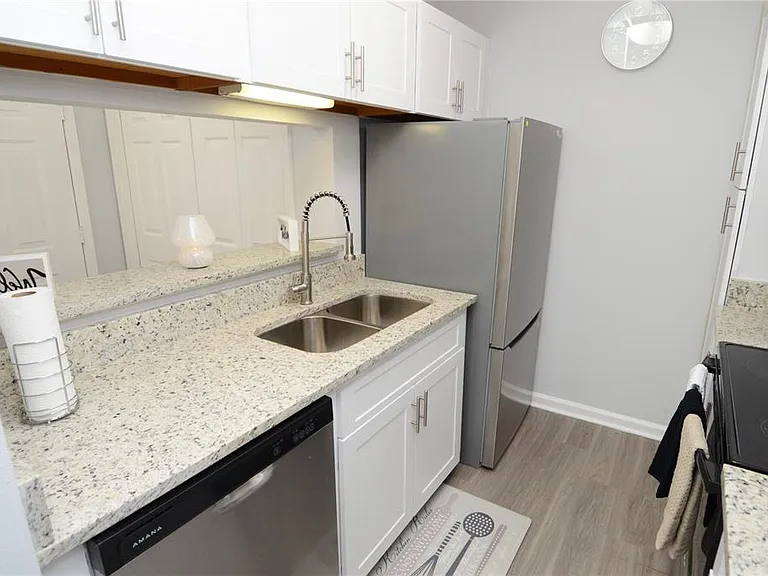 11901 4th St N #6106 — Photo 10