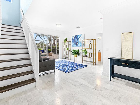 3rd image of 6575 Spring Meadow Drive
