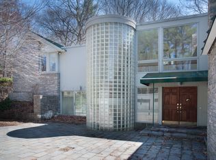 14-2 Neck Rd, Old Lyme, CT 06371