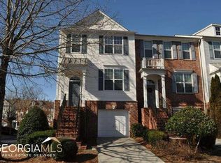 1021 Thornborough Dr, Alpharetta, GA 30004