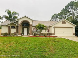 1246 Harwick St SW, Palm Bay, FL 32908