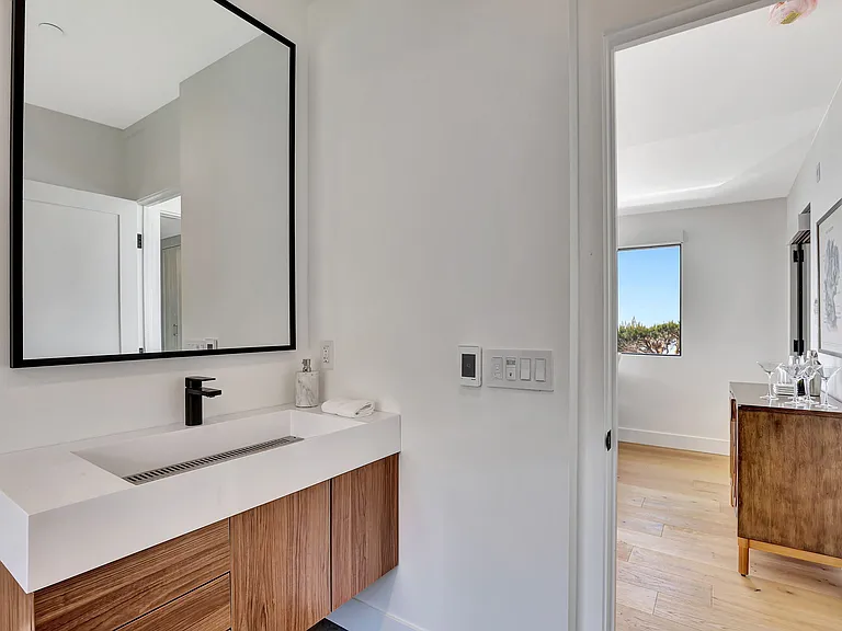 5402 Horizon Dr — Photo 21