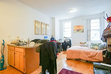 Rented by City Connections Realty