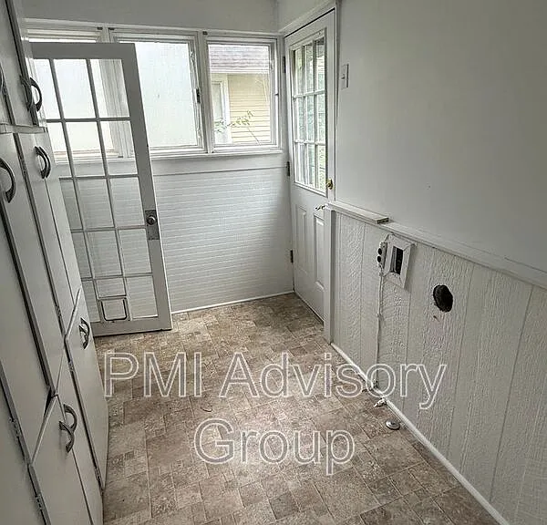 1801 SW Huntoon St — Photo 7