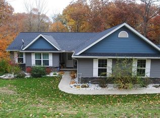 1920 Apple Valley Dr, Howard, OH 43028