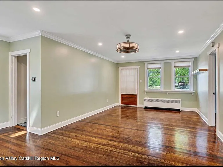 10 Baker Ave — Photo 3