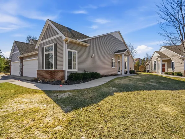 11294 London Ct NE, Blaine, MN 55449