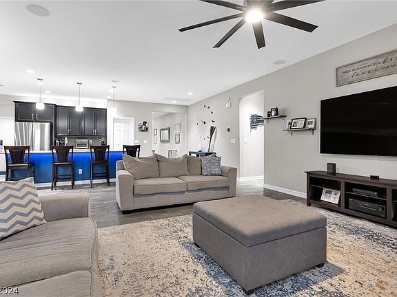5th image of 7152 Amber Dawn Ct