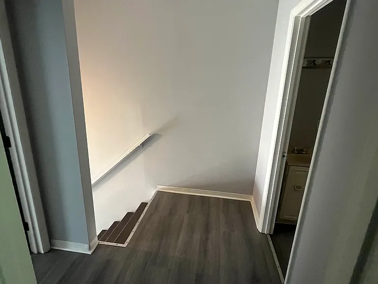 147 Woodland Dr #6 — Photo 8