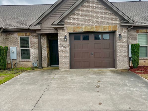 2305 Nassau Ln