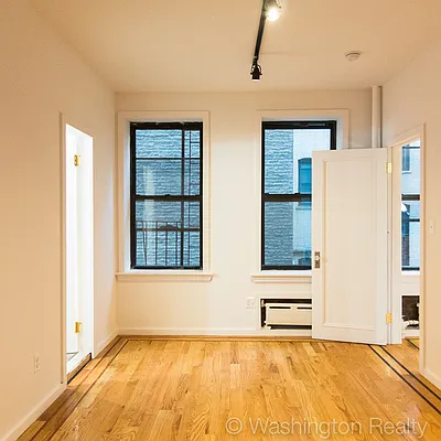 Sold by Washington Realty Corp. | media 13