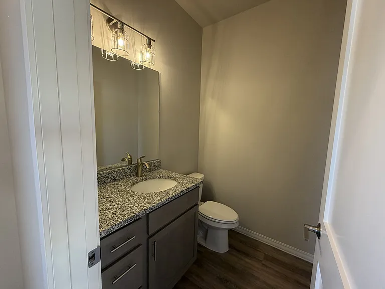 6001 Barge St #105 — Photo 11