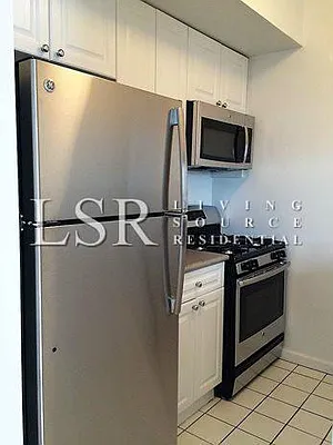 Rented by Living Source Realty | media 4