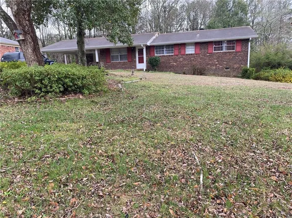 4415 Hidden Branch Dr, Douglasville, GA 30134