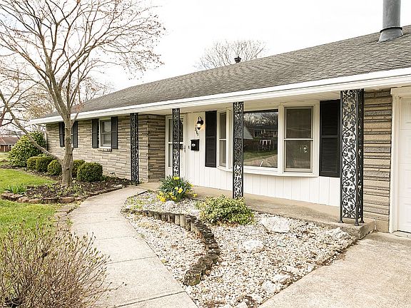 3rd image of 2161 Green Springs Dr