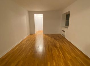 8222 134th St #D4D, Jamaica, NY 11435