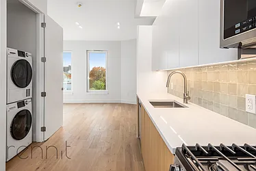 Rented by Rennit Inc.