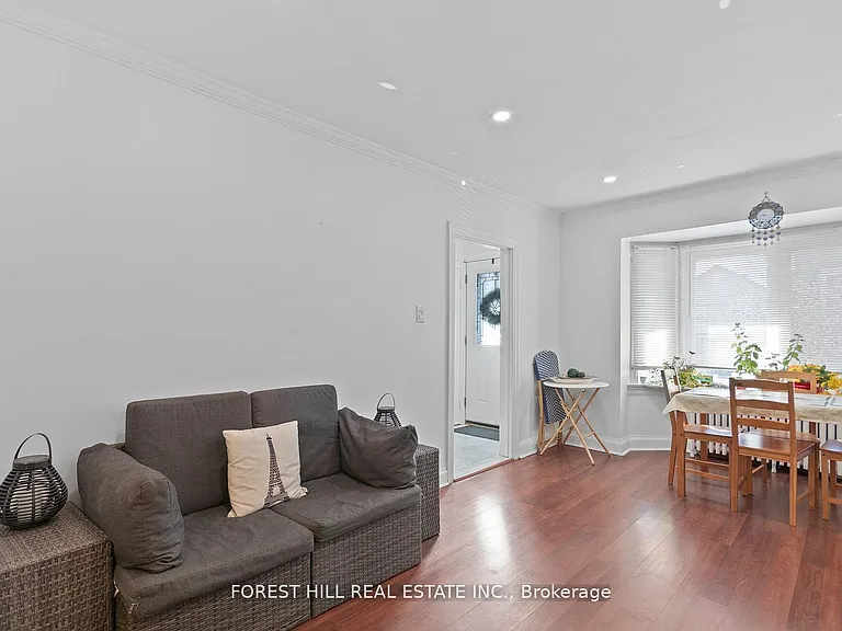 55 Hartley Ave #MAIN — Photo 11