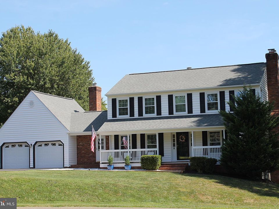 1st image of 7072 Honeysuckle Ct