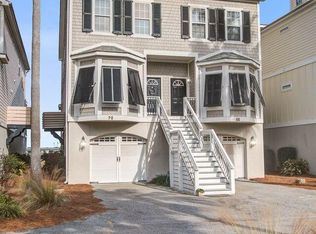 90 2nd St, Folly Beach, SC 29439