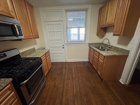 2nd image of 2512 N Leclaire Ave