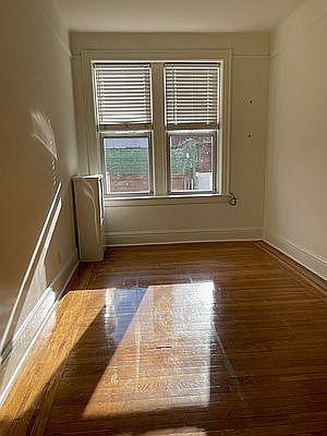 1st image of 14-44 31st Ave #1R