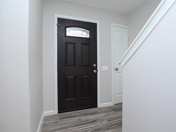 5th image of 800 Country Place Dr Unit 1204