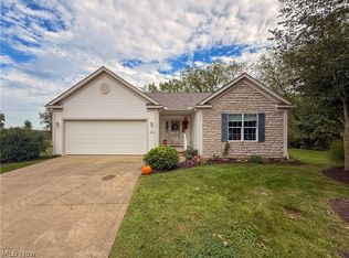 135 Pondview Cir, Rittman, OH 44270