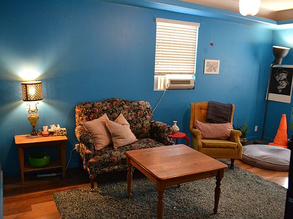 4th image of 233 11th St