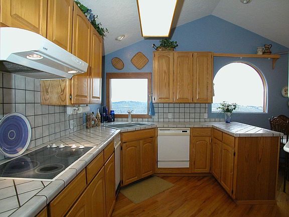 Dimensional Kitchen shape