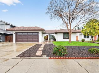 1059 Lakehurst Rd, Livermore, CA 94551