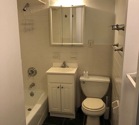 3rd image of 317 W 82nd St APT 1A