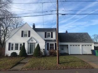 63 Chambly Ave, Warwick, RI 02888