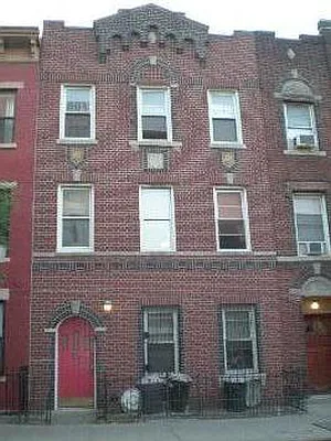 Rented by Corcoran | media 27